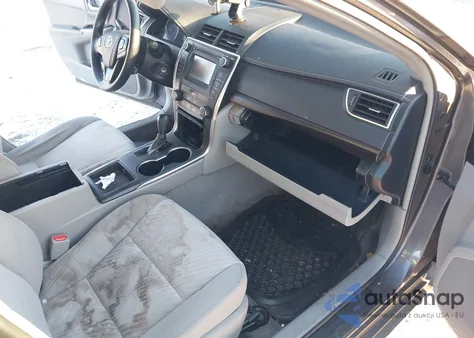 2016 Toyota Camry Le z USA, uszkodzony, nr VIN 4T4BF1FK7GR577182